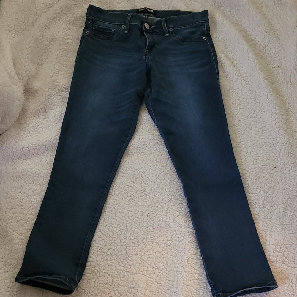 Express Jeans Cropped Leggings.